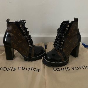 louis vuitton startrail boots size 7.5